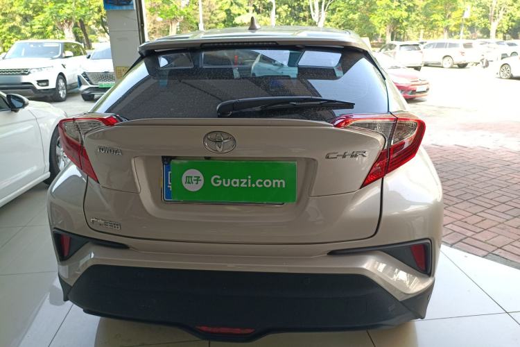 Used Toyota C-HR 2020 2.0L Leading Edition
