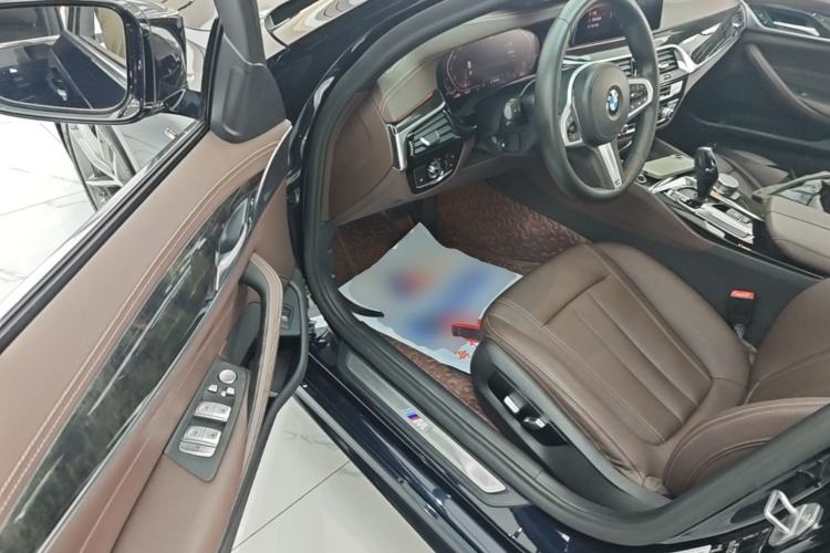 Used BMW 5 Series 2020 525Li M Sport Package