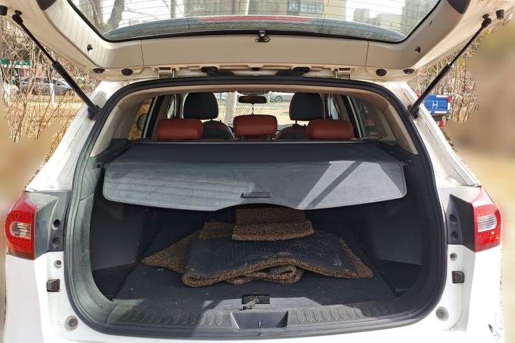 Used Zotye T600 2015 2.0T DCT Prestige Edition Trunk