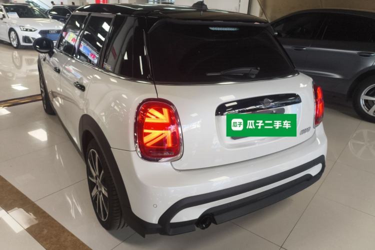 Used MINI 2023 Updated 1.5T COOPER Artist Five-Door Edition Exterior 2