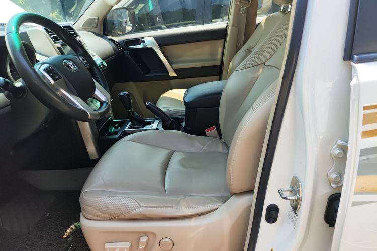 Used Toyota Prado 2010 4.0L Automatic TX-L NAVI