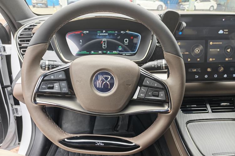 Used BYD Han 2022 DM-i 121KM Prestige Model