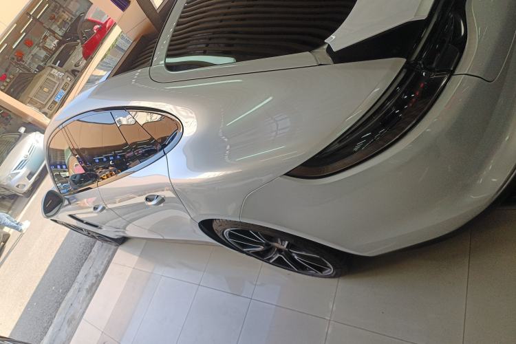 Used Porsche Panamera 2023 Facelifted Panamera 2.9T Platinum Edition
