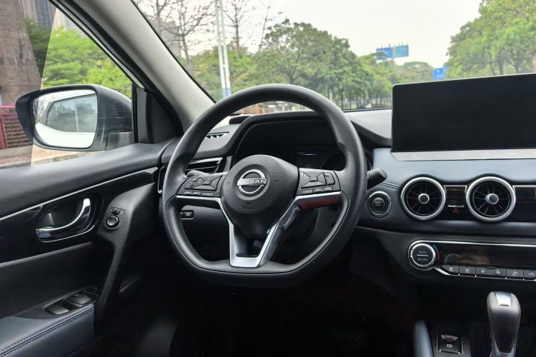 Used Nissan Qashqai 2025 Honor 2.0L CVT XV Genuine Edition
