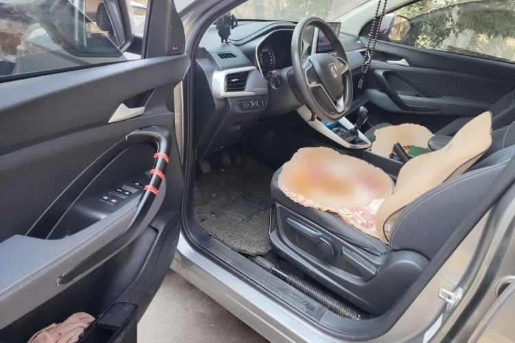 Used Baojun 530 2018 1.5T Manual Comfort Version China V