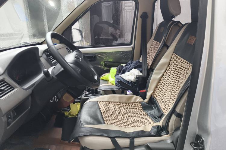 Used Wuling Rongguang S 2023 1.5L Base Version 5/7 Seats
