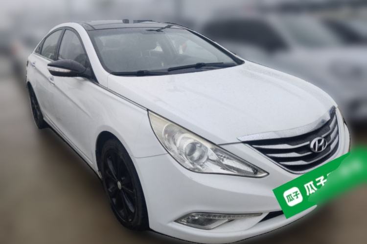 Used Hyundai Sonata 2013 2.0L Automatic Supreme Edition Front Right 45 Deg