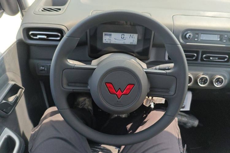 Used Wuling Zhiguang New Energy 2025 Comfort Model