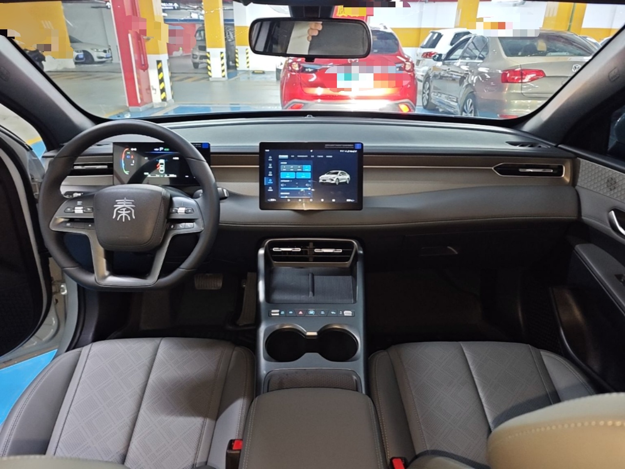 BYD Qin PLUS 2026 DM-i 128KM Progressive Model — снимка 12