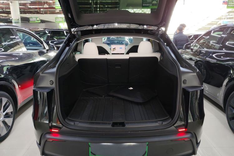 Used Tesla Model Y 2026 Model Long-Range Rear-Wheel-Drive Version