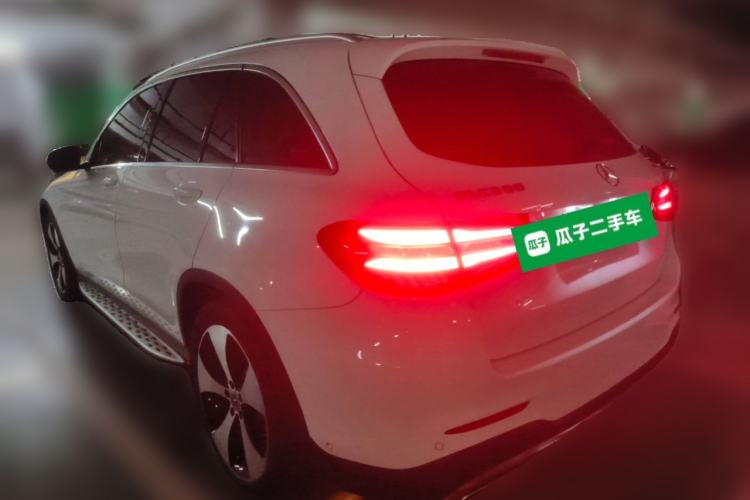 Used Mercedes-Benz GLC 2018 Refreshed GLC 300 4MATIC Dynamic Edition Rear Left 45 Deg