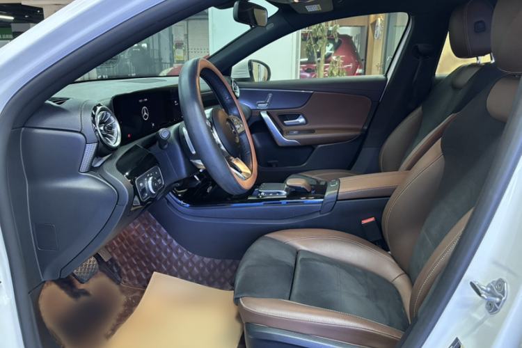 Used Mercedes-Benz A-Class 2021 A 200 L Sport Sedan Fashion Model Interior 8