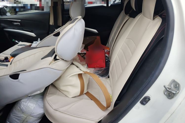 Used Suzuki S-Cross 2014 1.6L CVT Two-Wheel Drive Entry Model Left Rear Seat