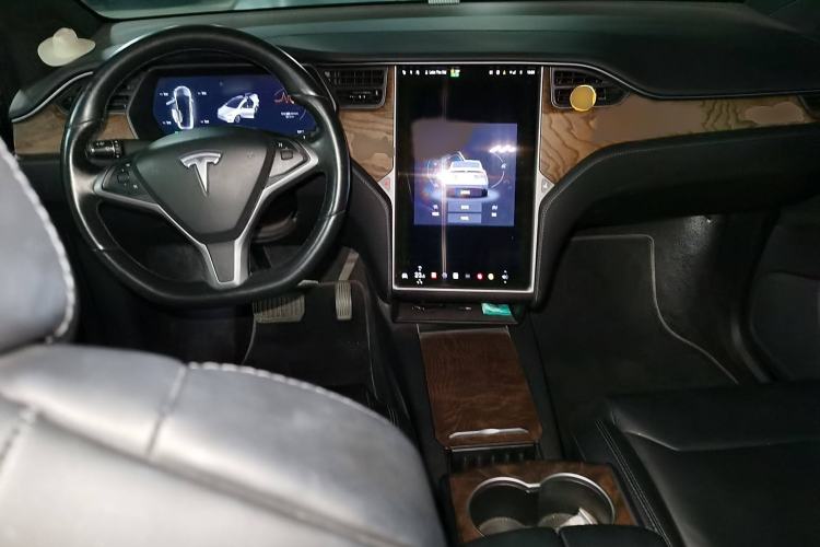 Used Tesla Model X 2017 X 100D Long Range Edition
