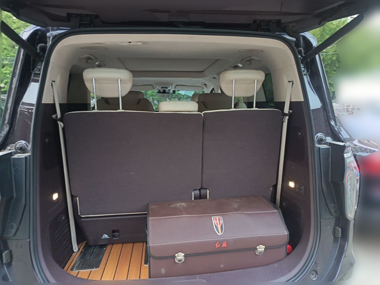 Hongqi HQ9 2023 2.0T Smart Connect Flagship Edition - Chinese Trim Ling — снимка 19