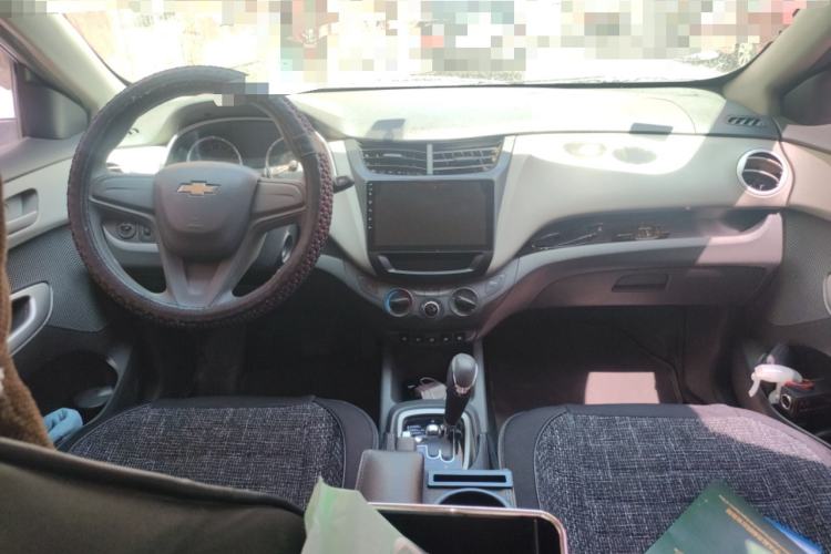 Used Chevrolet Sail 2018 Sail 3 1.3L AMT Ideal Edition Center Console