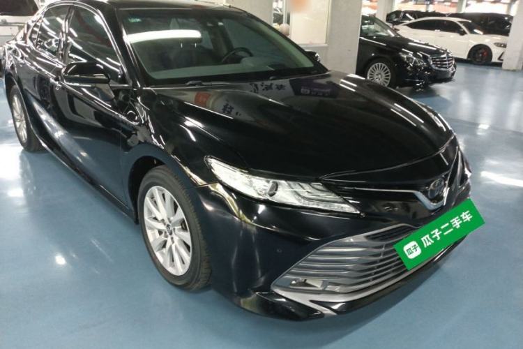Used Toyota Camry 2018 2.0G Luxury Edition
