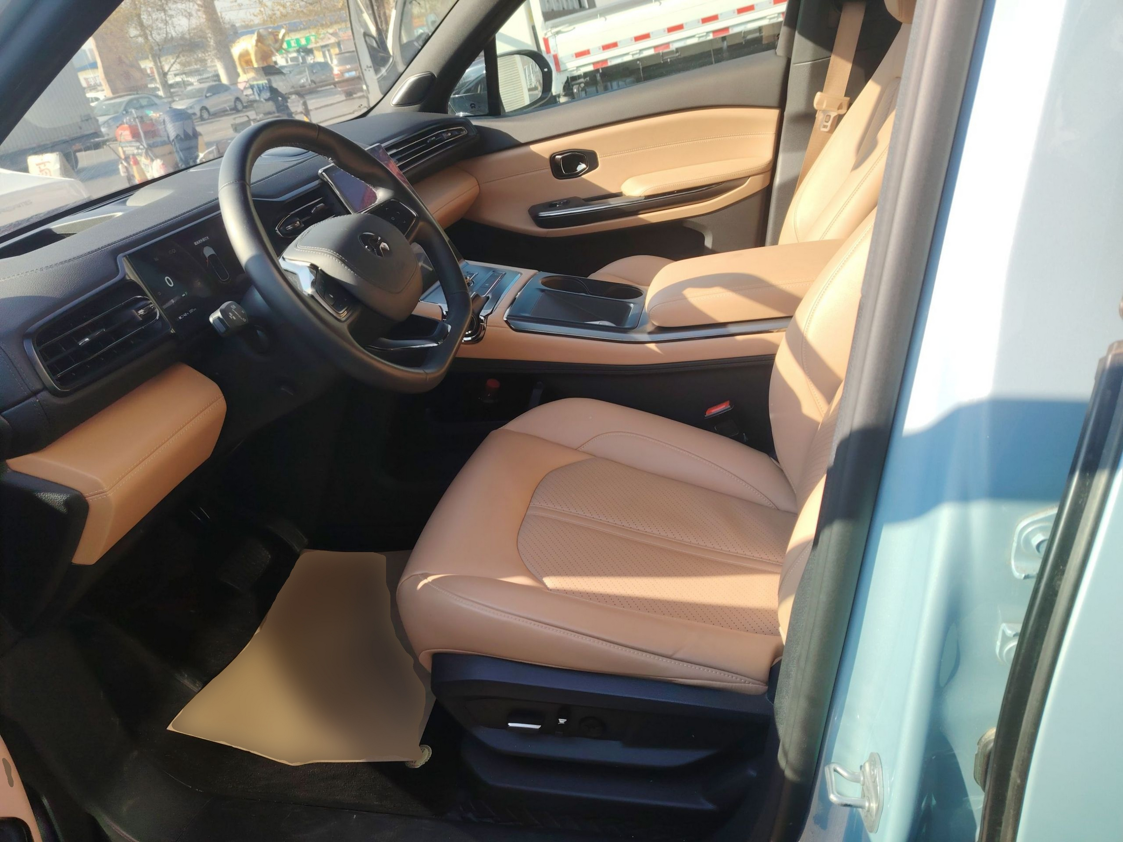 Переднее сиденье в автомобиле