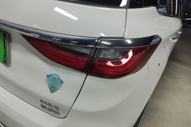 Used BYD Song MAX New Energy 2019 DM 1.5T Smart Connect Zhiyao Model 7 Seats China V Emission Standard
