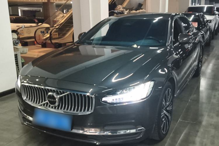 Used Volvo S90 2022 B5 Zhiyuan Luxury Edition