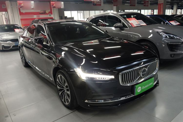 Used Volvo S90 2023 B5 Zhiyi Luxury Edition
