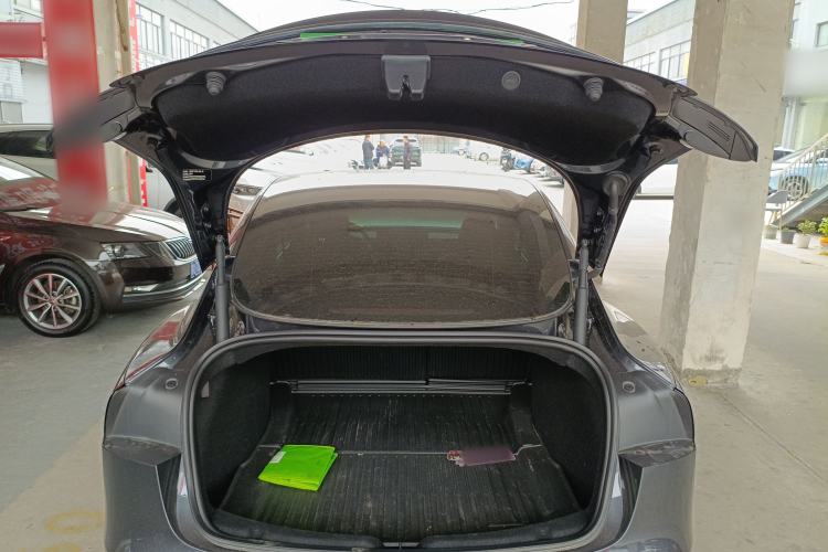 Used Tesla Model 3 2023 Rear-Wheel-Drive Version
