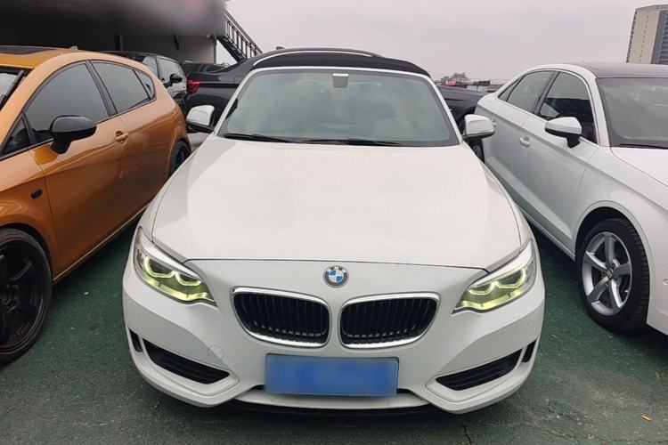 Used BMW 2 Series 2017 220i Convertible Coupe Leading Model
