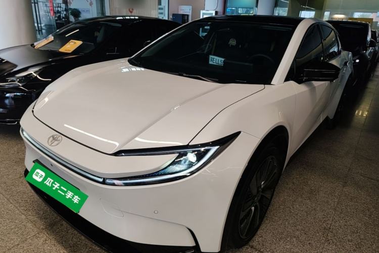 Used Toyota bZ5 2025 Model 550 PRO