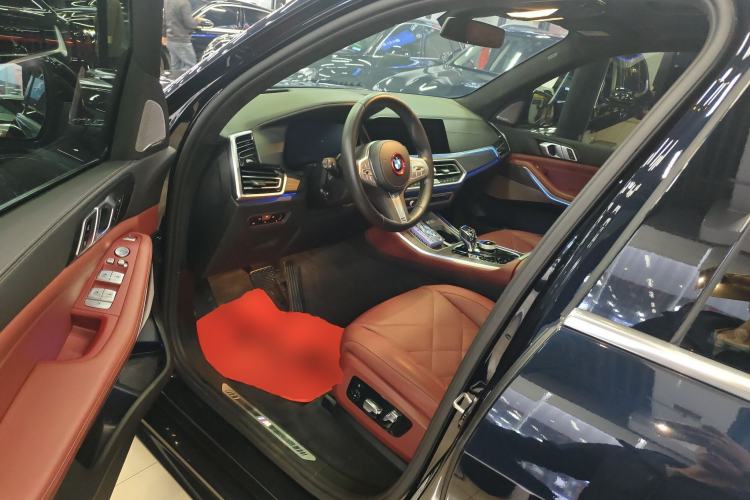 Used BMW X5 2022 Restyled xDrive 40Li M Sport Package
