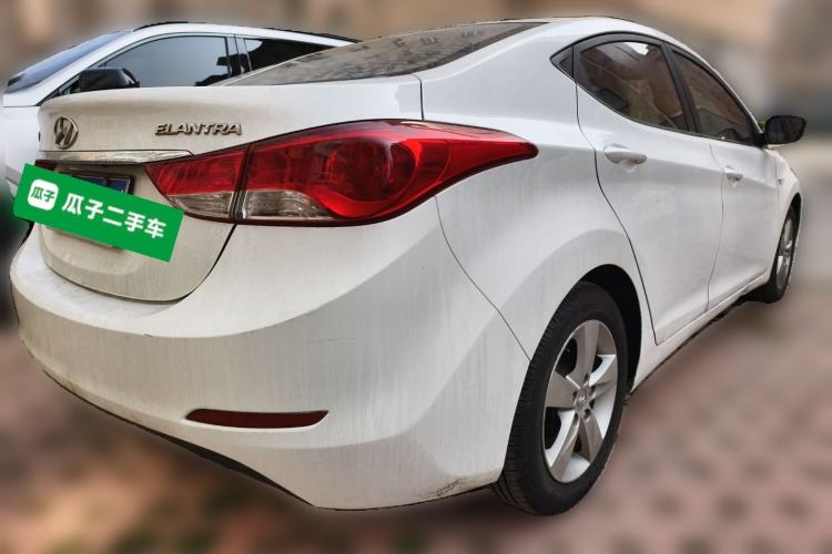 Used Hyundai Elantra (5th Generation / Langdong) 2012 1.6L Manual Fashion Edition