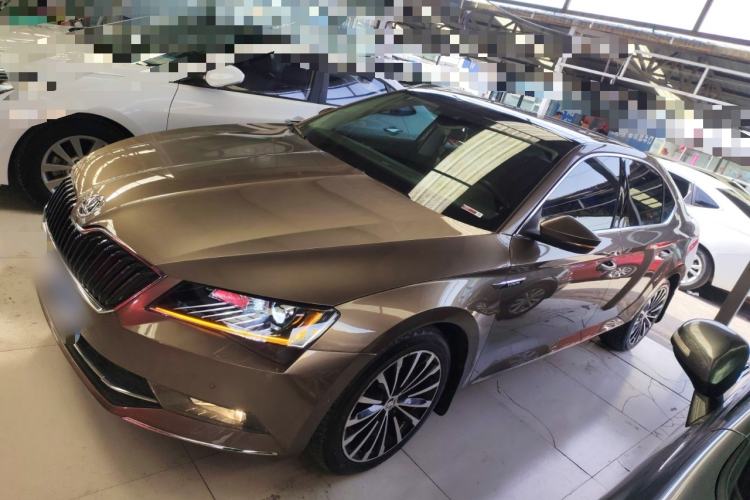 Used Skoda Superb 2016 TSI330 DSG Smart Drive Edition
