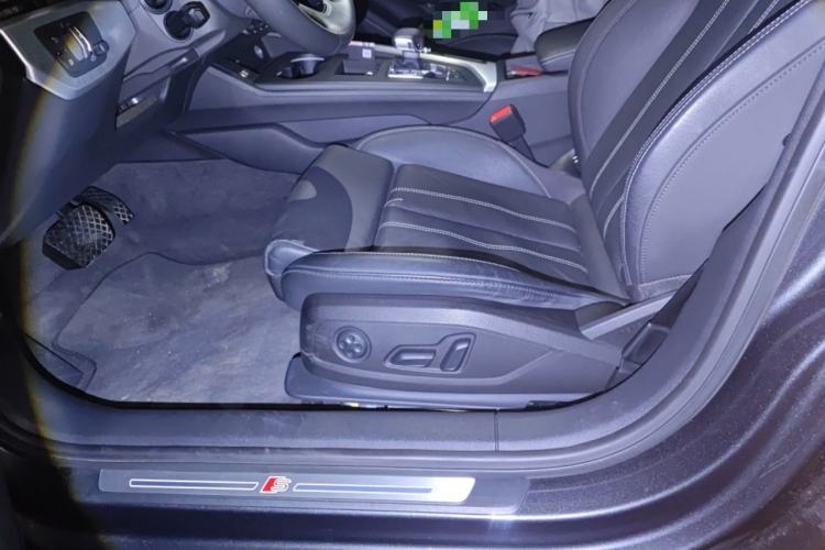 Used Audi A4L 2020 40 TFSI Fashion Dynamic Model
