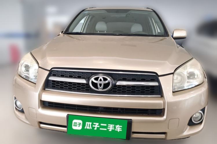 Used Toyota RAV4 2009 2.4L Automatic Luxury Edition Front