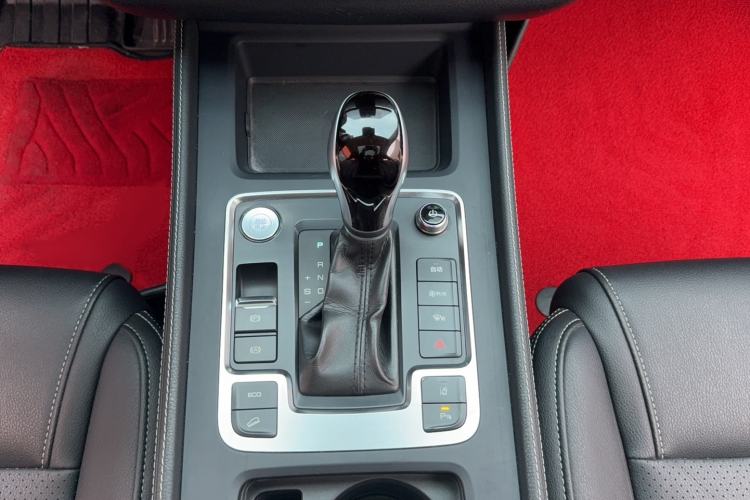 Used BYD Tang 2018 2.0T Automatic SmartConnect Prestige 7-Seater China V Standard