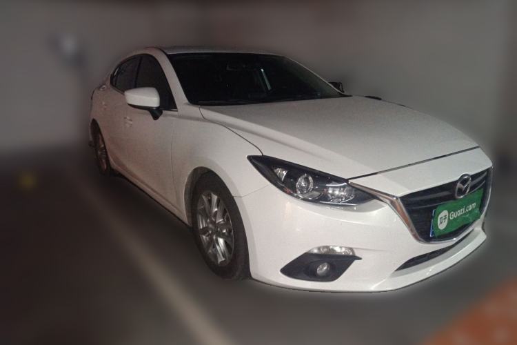 Used Mazda 3 Axela 2014 Sedan 1.5L Automatic Luxury Model