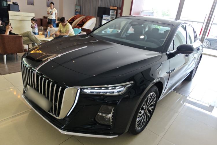 Used Hongqi H5 2025 2.0T Automatic Flag Edition – 500 000 Units Commemorative Version