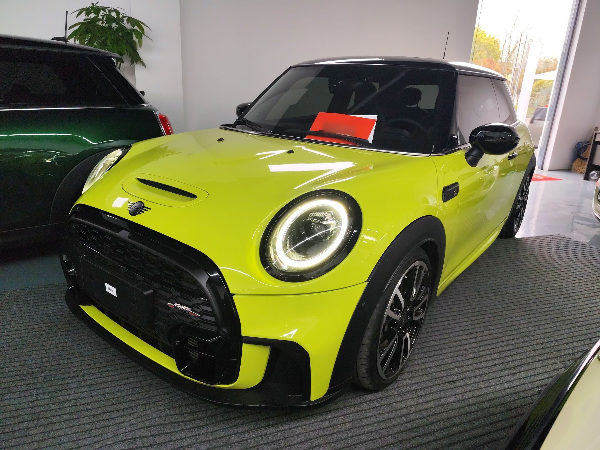 Parte inferior delantera