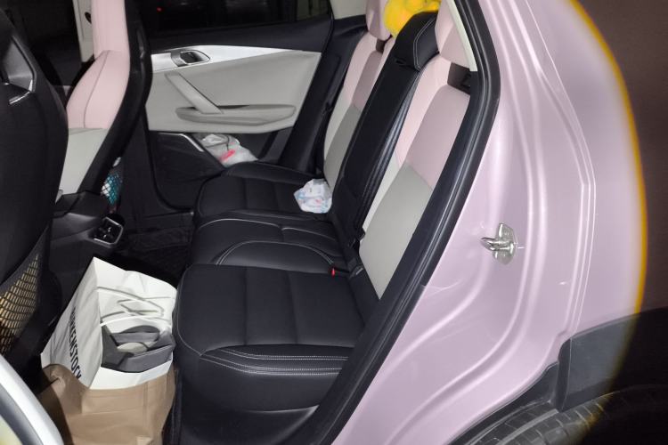 Used Lynk & Co 06 2021 1.5T Shero Pink Special Edition