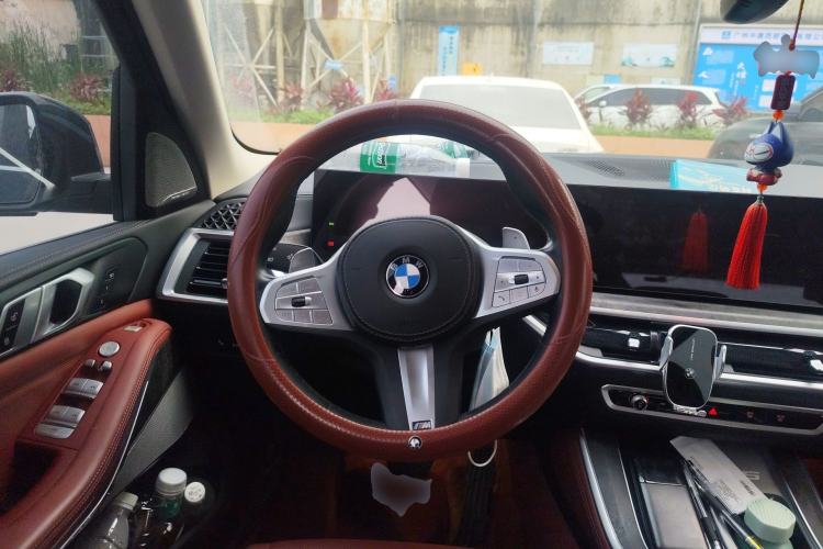 Used BMW X5 2023 xDrive 30Li Luxury M Sport Package