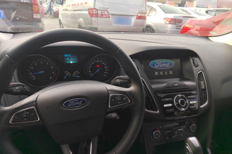 Used Ford Focus 2017 Hatchback 1.6L Automatic Fashion Edition Smart Drive Version