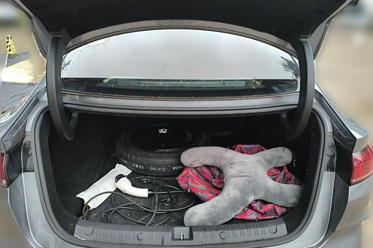 Used BYD Qin L 2024 DM-i 80KM Leading Model Trunk