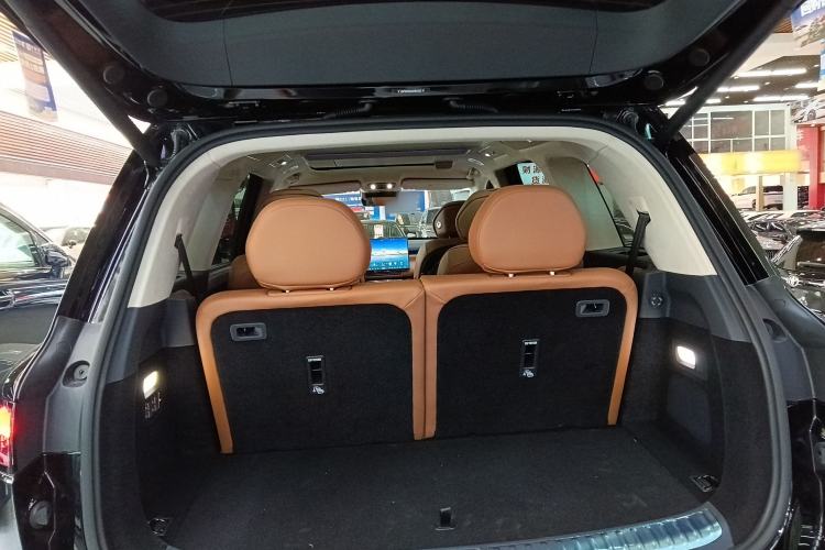 Used VOYAH Titan 2026 Model Max+ Trunk