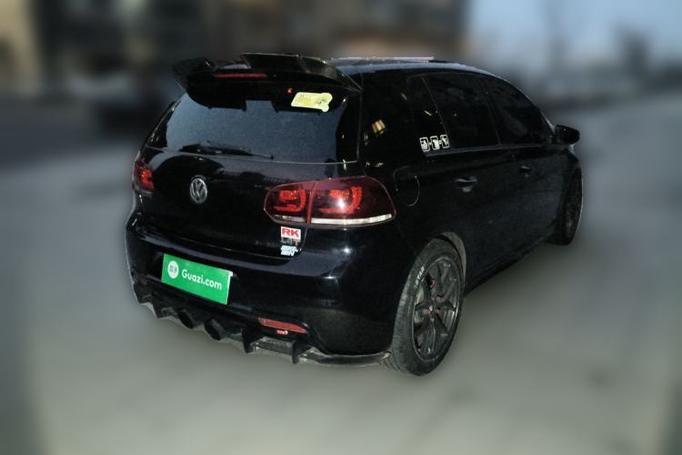 Used Volkswagen Golf 2011 2.0 TSI R Rear Right 45 Deg