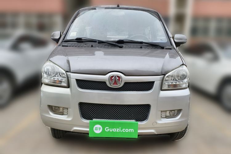 Used BAIC Weiwang 306 2014 1.2L Value Edition Van Basic Type 5 Seats A12 China IV Emission Standard

