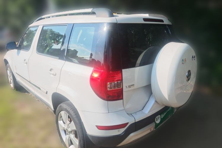 Used Skoda Yeti 2014 1.4 TSI DSG Polar Edition Rear Left 45 Deg