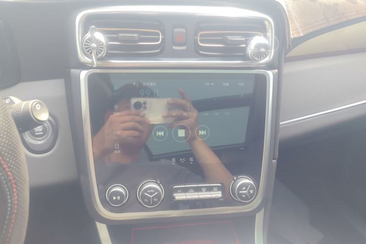 Used Lynk & Co 01 2017 2.0T Two-Wheel Drive Pro Edition
