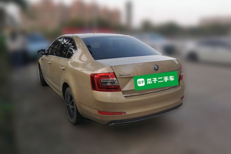 Used Skoda Octavia 2017 1.6L Automatic Smart Drive Edition