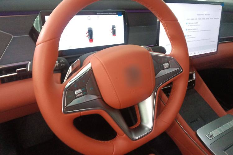 Used BYD Tang L 2025 DM 175KM Drone Player Edition