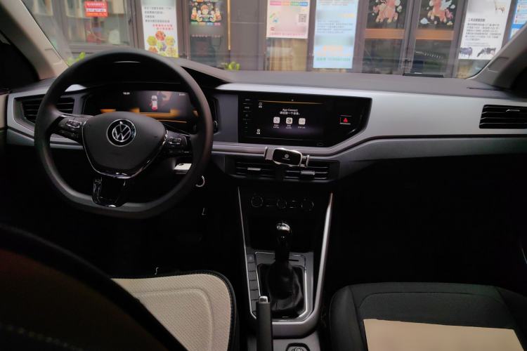 Used Volkswagen Polo 2023 Revised Plus 1.5L Automatic – Enjoy Life Edition Center Console