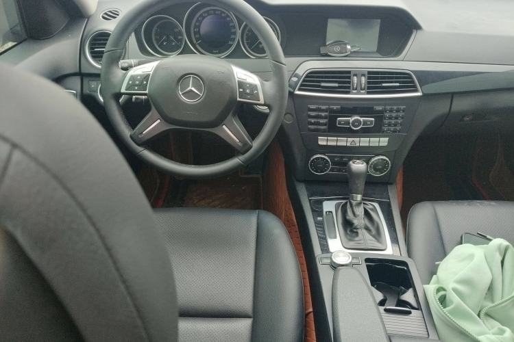 Used Mercedes-Benz C-Class 2013 C 180 Classic Grand Edition
